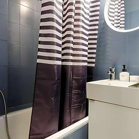 Super * Budapest